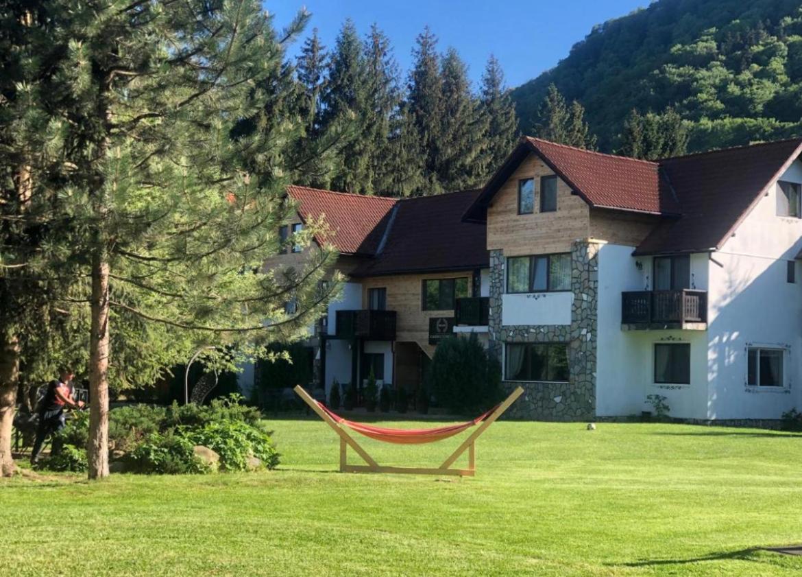 Garden Retreat (Adults Only) Hotel Bran  Buitenkant foto
