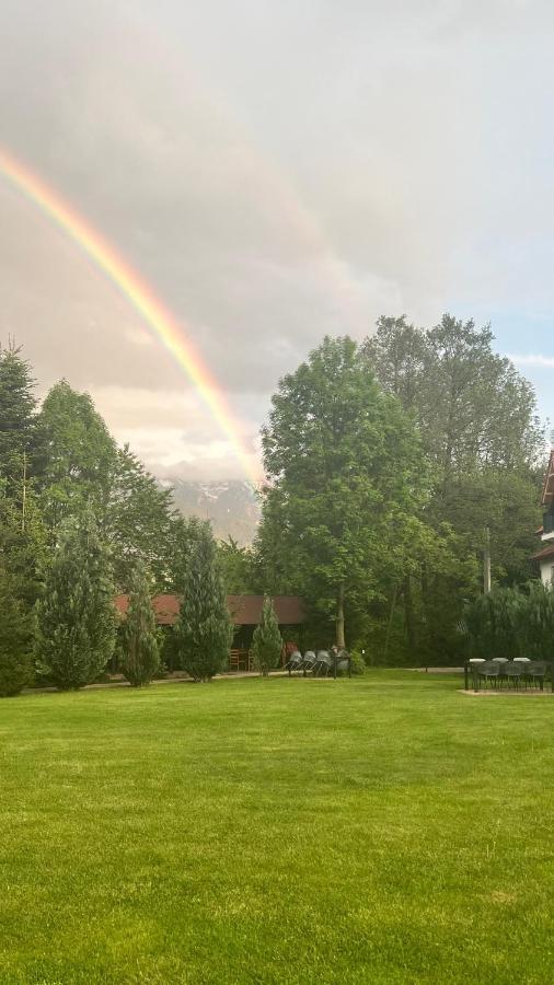 Garden Retreat (Adults Only) Hotel Bran  Buitenkant foto