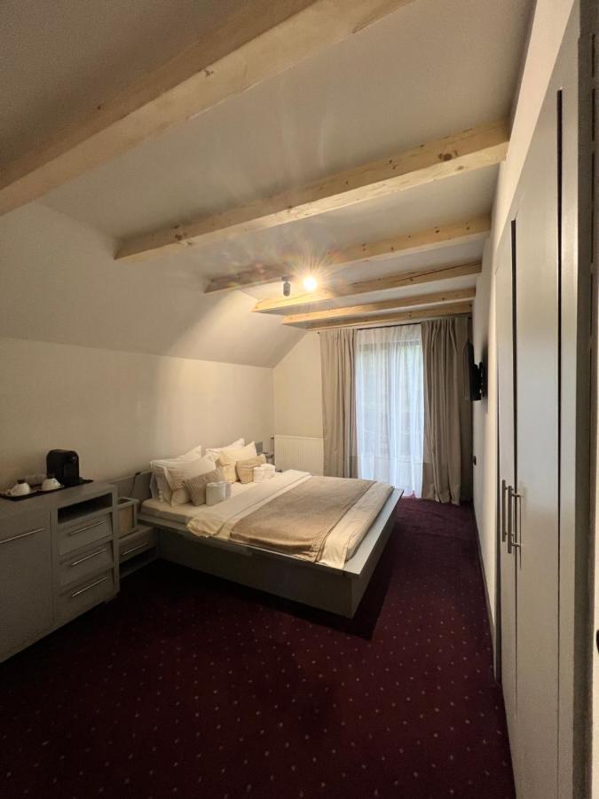 Garden Retreat (Adults Only) Hotel Bran  Buitenkant foto
