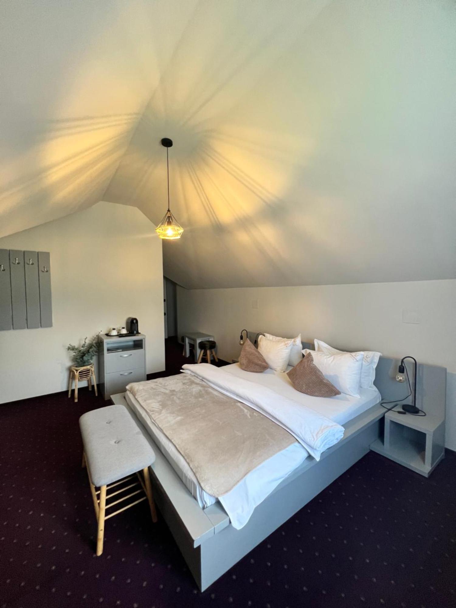 Garden Retreat (Adults Only) Hotel Bran  Buitenkant foto