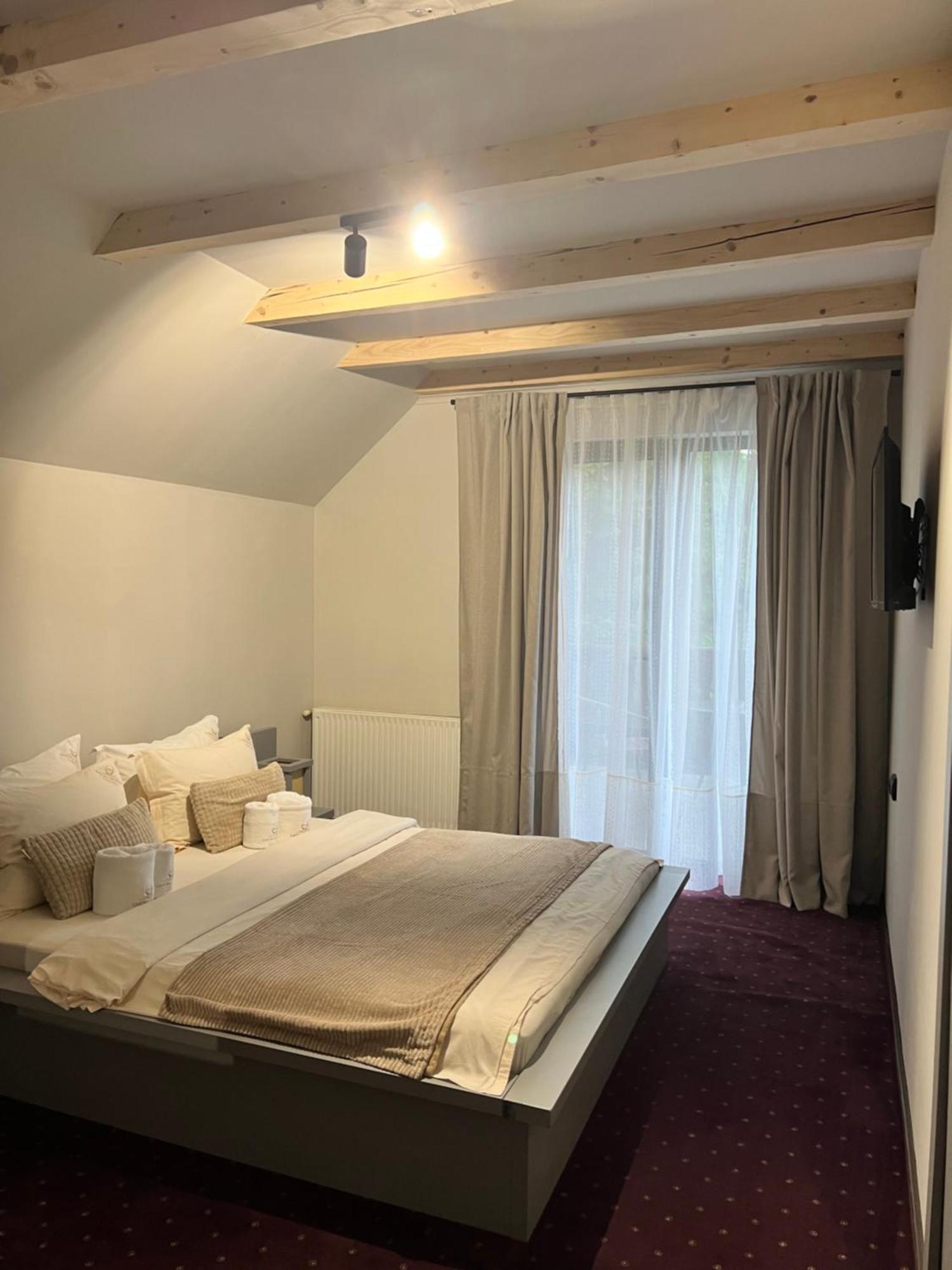 Garden Retreat (Adults Only) Hotel Bran  Buitenkant foto