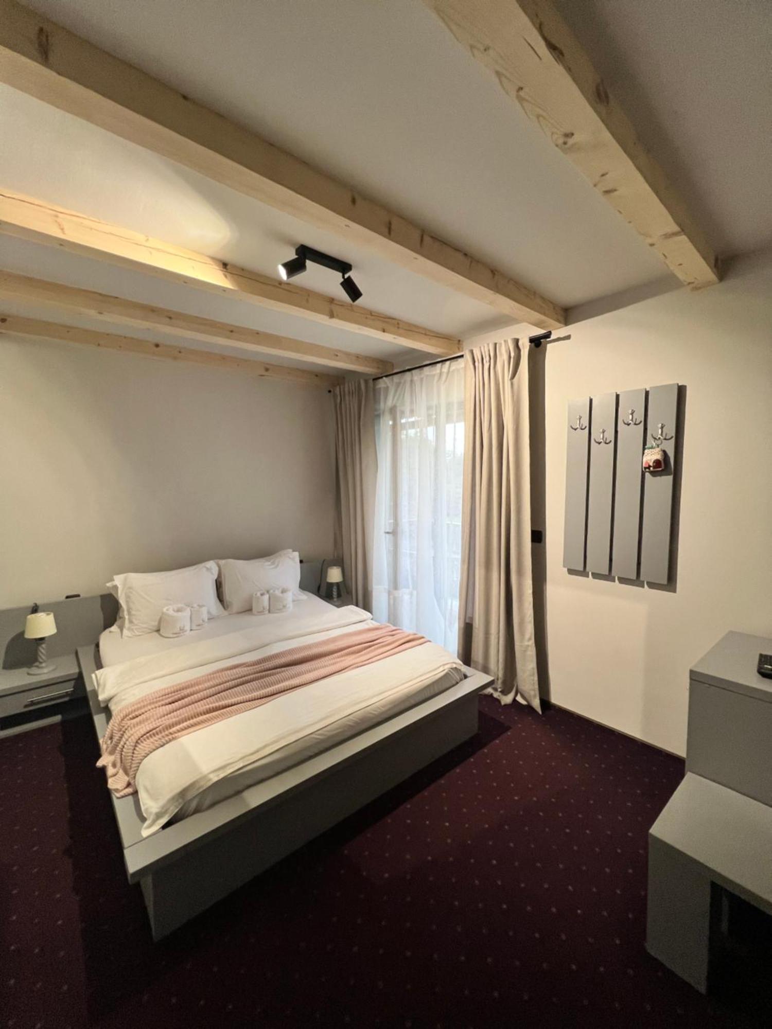 Garden Retreat (Adults Only) Hotel Bran  Buitenkant foto