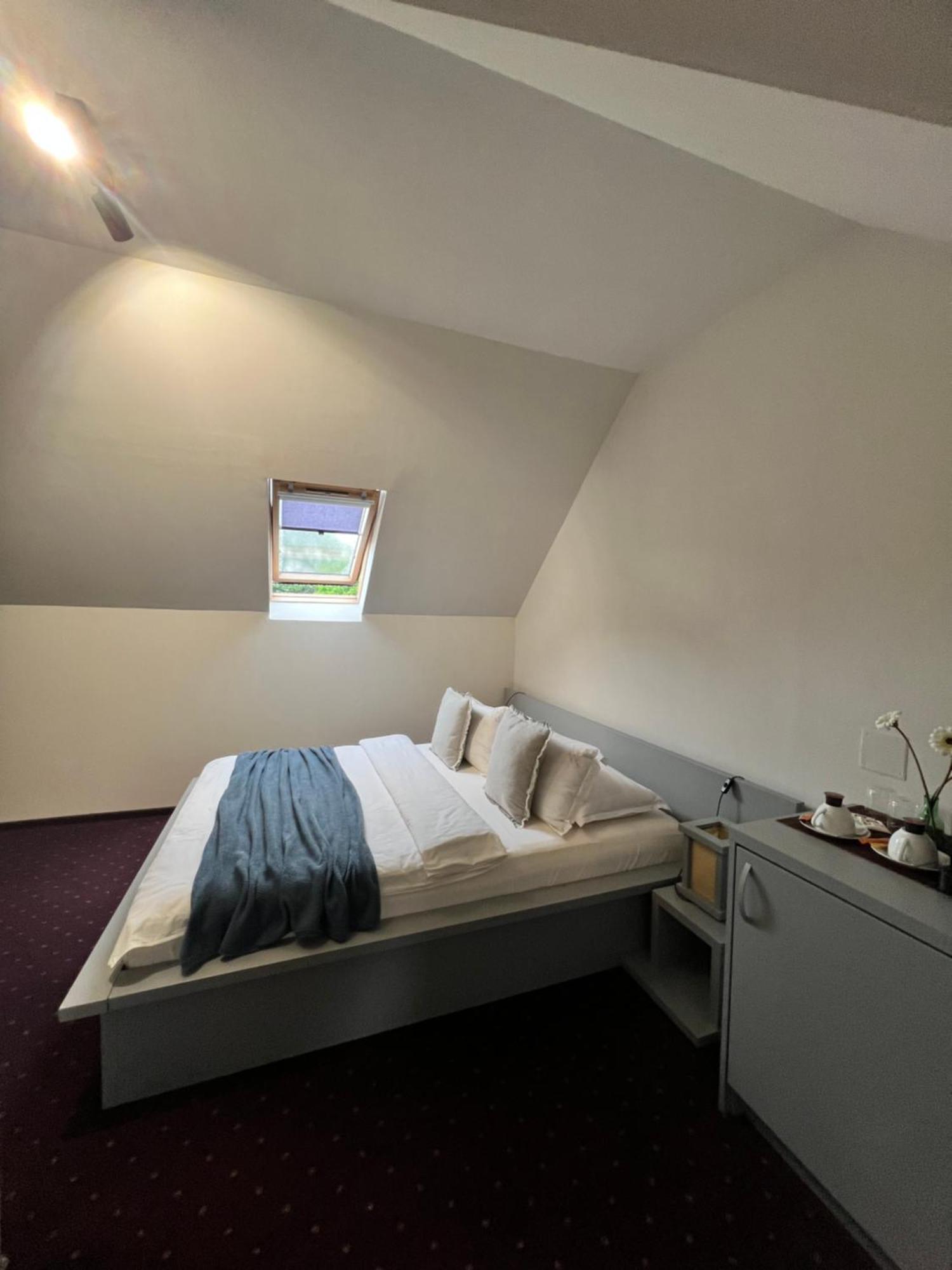 Garden Retreat (Adults Only) Hotel Bran  Buitenkant foto