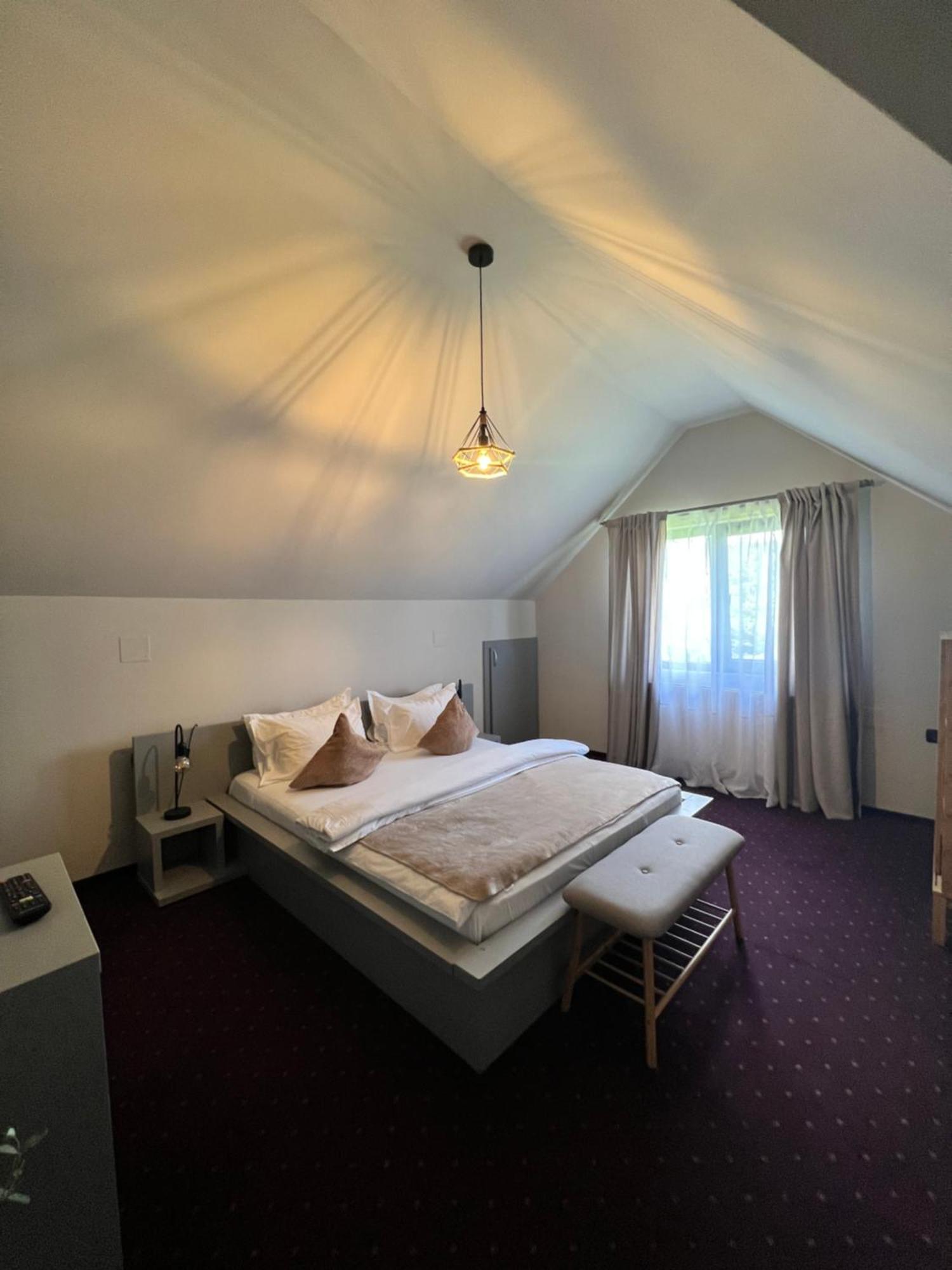 Garden Retreat (Adults Only) Hotel Bran  Buitenkant foto
